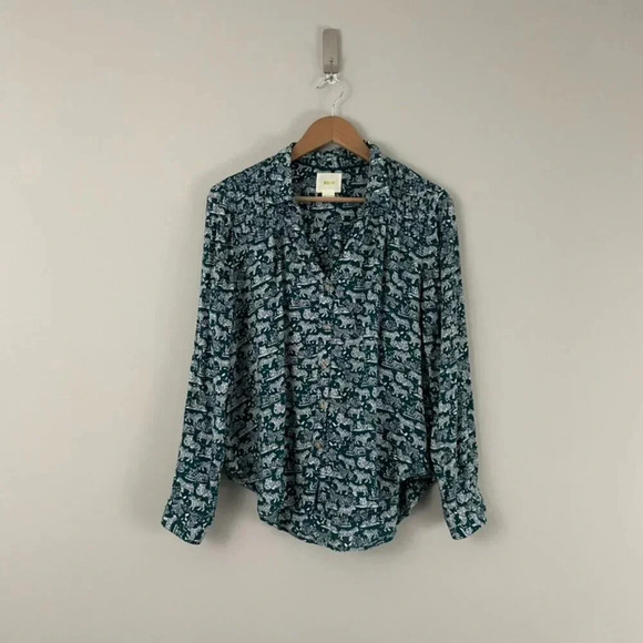 Anthropologie Maeve Emory Tiger Print Button Down Top in Teal Size 8 - Picture 1 of 6